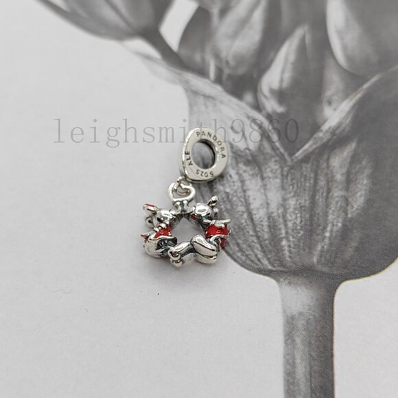 Pandora Mickey Mouse & Minnie Mouse Kissing Dangle Charm - Picture 6 of 6